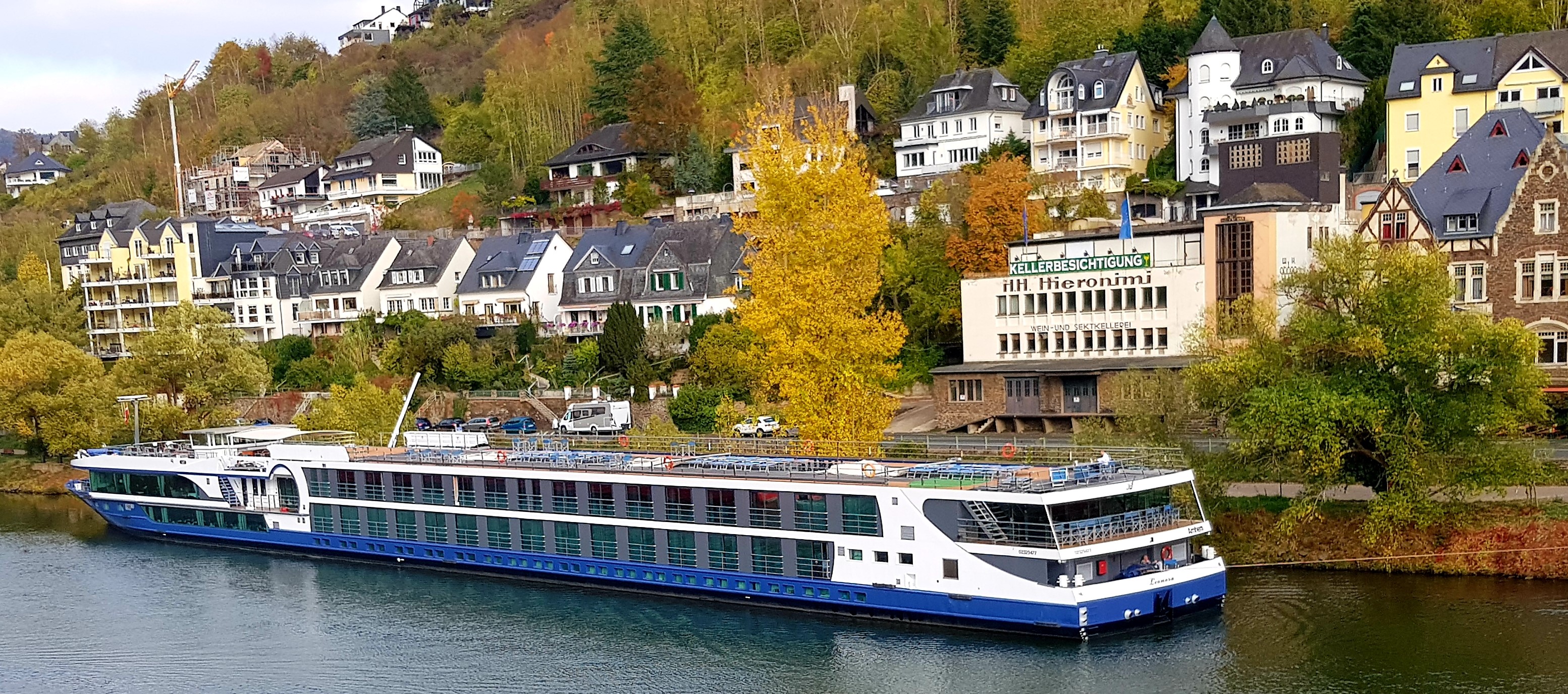 DLX Leonora (Nehir Gemisi)